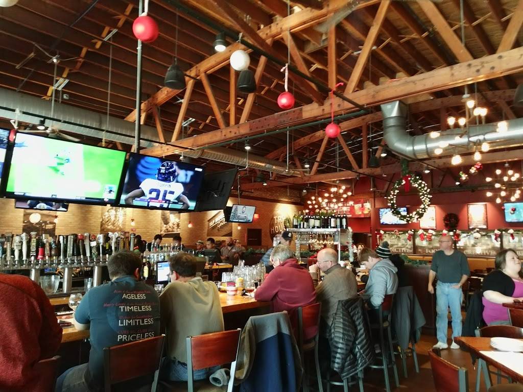 Tap House Grill | restaurant | 56 W Wilson St, Palatine, IL 60067, USA | 8479343000 OR +1 847-934-3000