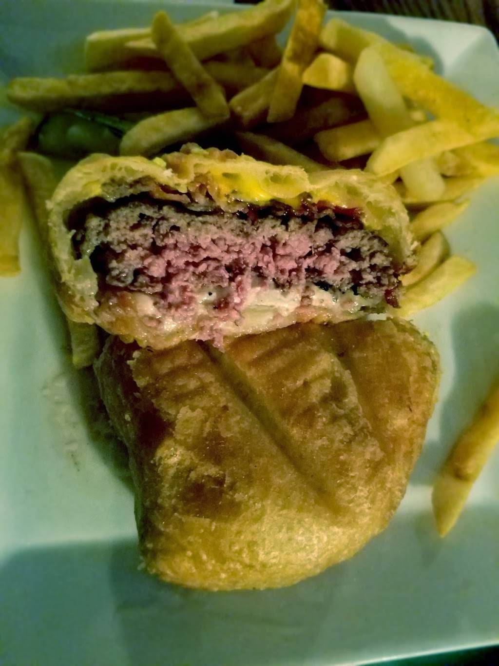 B.K. Sweenys Parkside Tavern | restaurant | 356 Broadway, Bethpage, NY 11714, USA | 5169359597 OR +1 516-935-9597