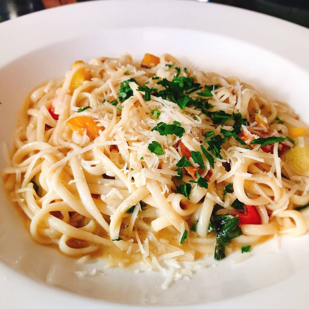 Causwells | restaurant | 2346 Chestnut St, San Francisco, CA 94123, USA | 4154476081 OR +1 415-447-6081