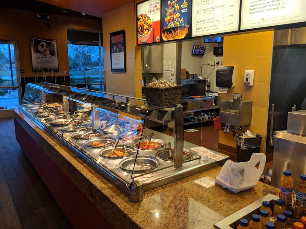 Panda Express | restaurant | 2524 Main St, Longmont, CO 80504, USA | 3037769986 OR +1 303-776-9986