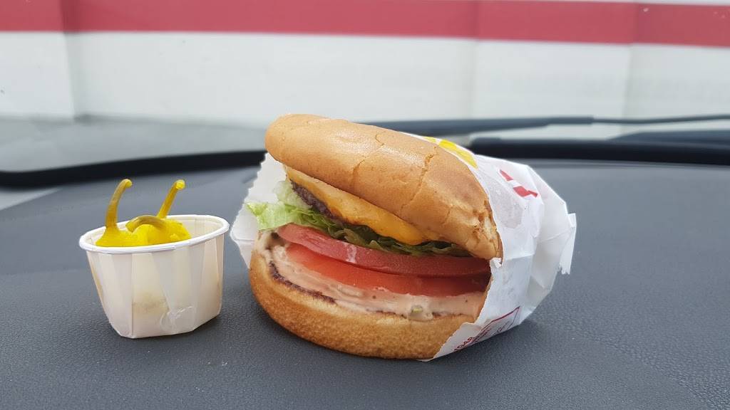 In-N-Out Burger | restaurant | 130 Calle Magdalena, Encinitas, CA 92024, USA | 8007861000 OR +1 800-786-1000