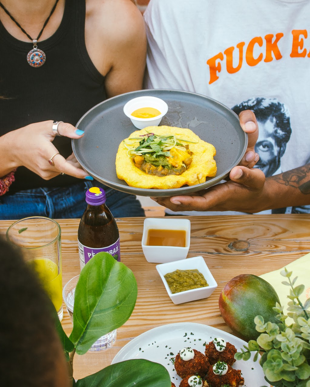 Bridgetown Roti | restaurant | 672 S Santa Fe Ave, Los Angeles, CA 90021, USA | 7472219026 OR +1 747-221-9026