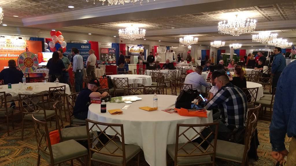 Lucille Restaurant At Drury Lane | restaurant | 100 Drury Lane, Oakbrook Terrace, IL 60181, USA | 6305308300 OR +1 630-530-8300