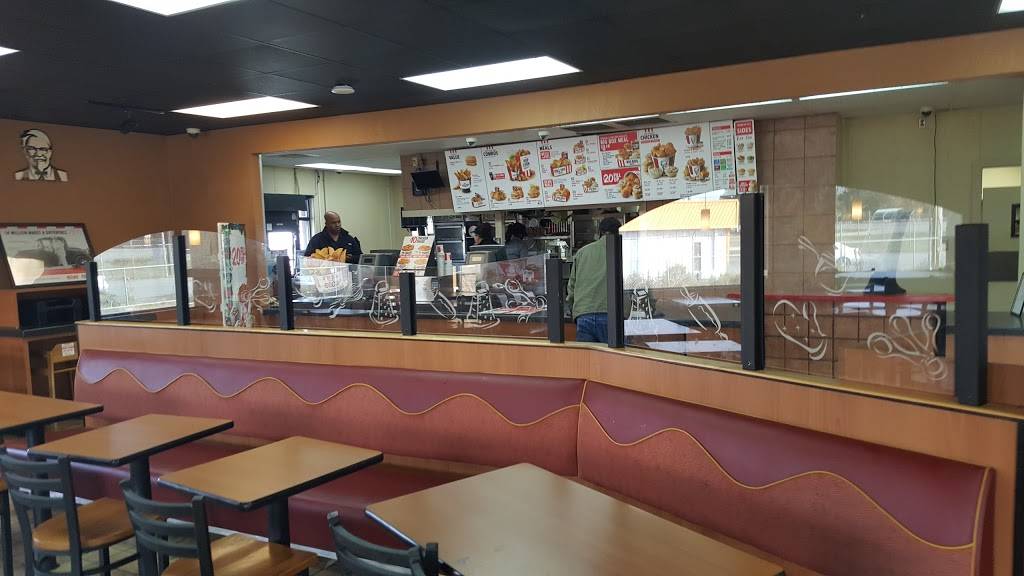 KFC | restaurant | 2208 Beltline Rd SW, Decatur, AL 35601, USA | 2563536980 OR +1 256-353-6980