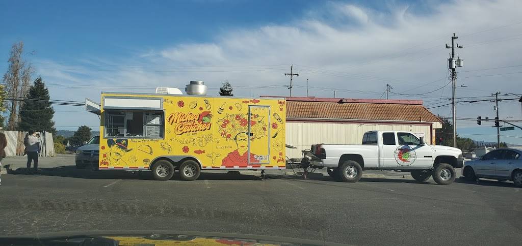 Miches and Ceviches | restaurant | 45 Mariposa Ave, Watsonville, CA 95076, USA | 8313458692 OR +1 831-345-8692