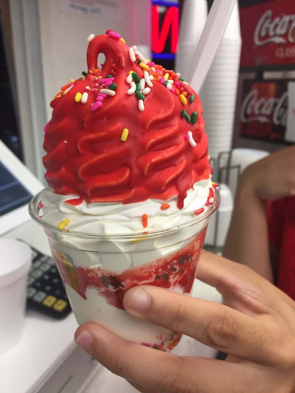 Twistee Treat of I-Drive | restaurant | 6314 International Dr, Orlando, FL 32819, USA | 4077309843 OR +1 407-730-9843