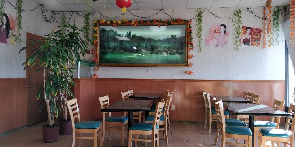 Golden China Restaurant | restaurant | 1221 S Girls School Rd, Indianapolis, IN 46231, USA | 3173900688 OR +1 317-390-0688