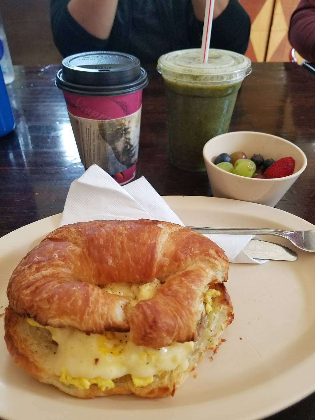 Red June Cafe | cafe | 2020 N Leavitt St, Chicago, IL 60647, USA | 7732272600 OR +1 773-227-2600