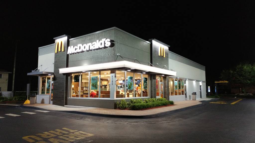 McDonalds | cafe | 4180 SW 9th St, Miami, FL 33134, USA | 3054439366 OR +1 305-443-9366