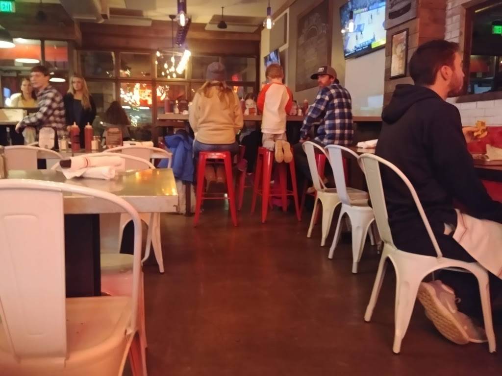 Local Burger Co. | restaurant | 62 E Main St, Bay Shore, NY 11706, USA | 6316478300 OR +1 631-647-8300