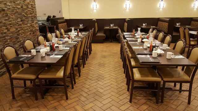 Flap Jacks of Oak Lawn | restaurant | 4710 W 95th Pl, Oak Lawn, IL 60453, USA | 7084246890 OR +1 708-424-6890