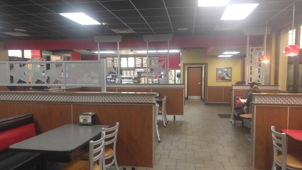 Hardees | restaurant | 521 Salem St, Lexington, NC 27292, USA | 3362431091 OR +1 336-243-1091