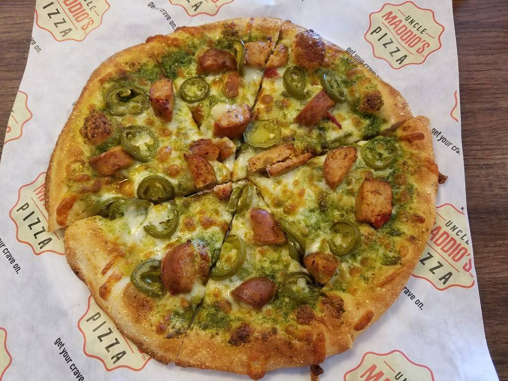 Uncle Maddios Pizza | restaurant | 3912 Lenox Ave #320, Charlottesville, VA 22901, USA | 4342343717 OR +1 434-234-3717