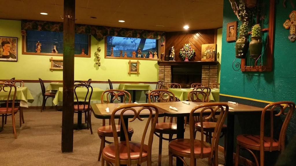 Senor Tomas Mexican - Latin Restaurant | cafe | 150 North Ave, Hartland, WI 53029, USA | 2623677488 OR +1 262-367-7488