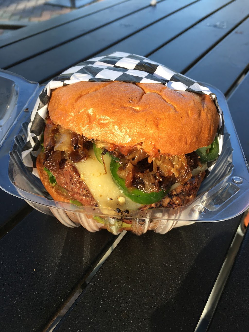 Krave Kobe Burger Grill | restaurant | 26611 Aliso Creek Rd, Aliso Viejo, CA 92656, USA | 9493170076 OR +1 949-317-0076