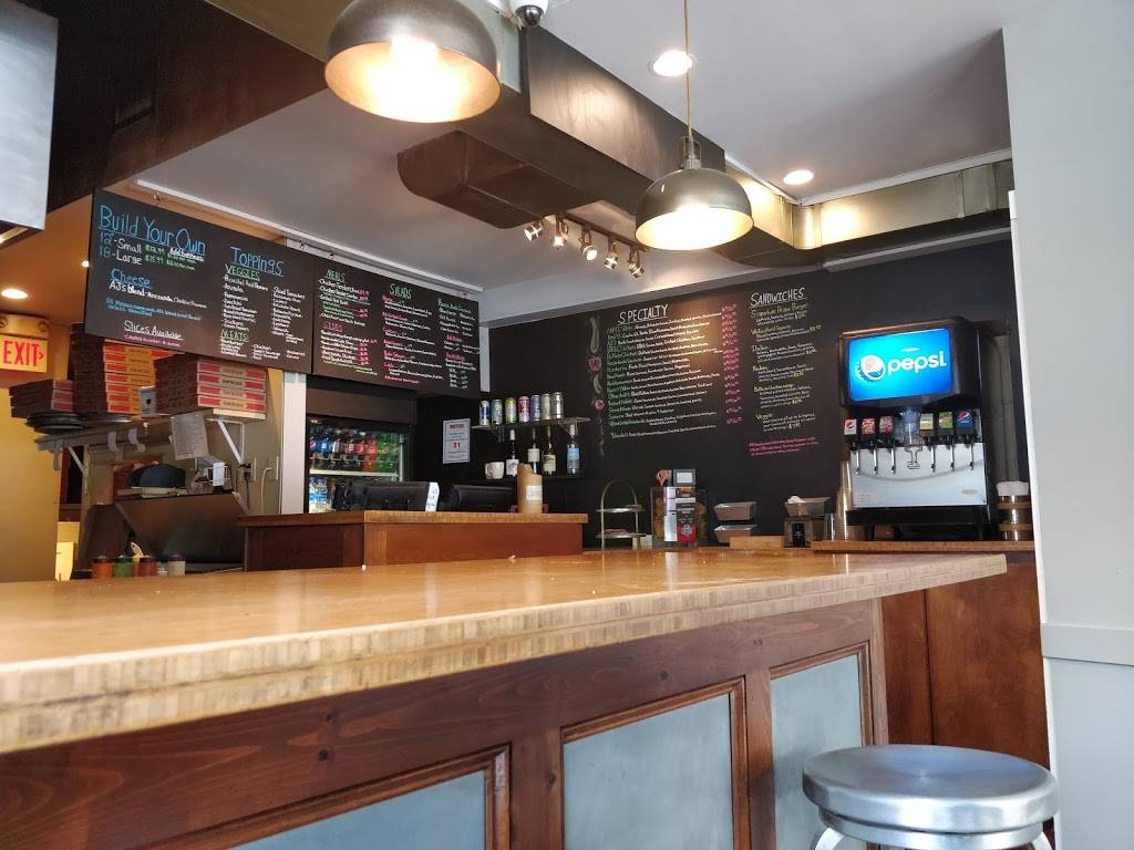 AJs Wood Grill Pizza | meal takeaway | 68 Wallingford Square, Kittery, ME 03904, USA | 2074399700 OR +1 207-439-9700