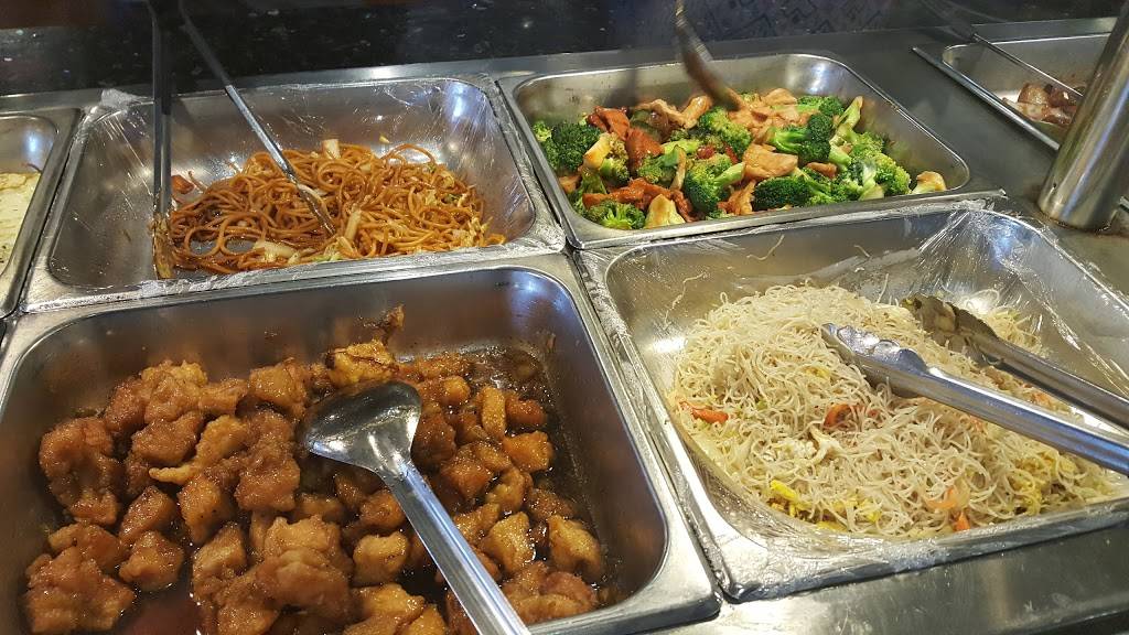 East West Restaurant | restaurant | 828 Hebron Rd, Heath, OH 43056, USA | 7405223268 OR +1 740-522-3268