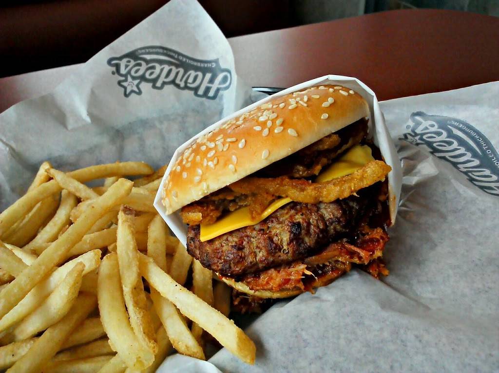 Hardees | restaurant | 340 Dove Run Centre Dr, Middletown, DE 19709, USA | 3024492036 OR +1 302-449-2036