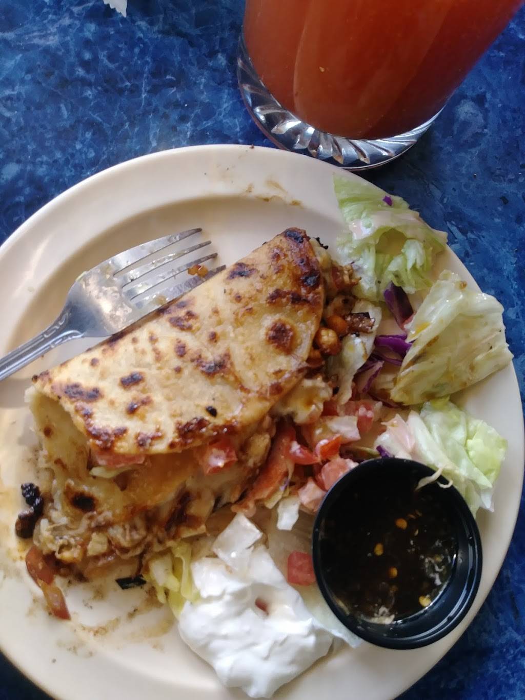 Las Nuevas Islas Estilo Nayarit | restaurant | 4920 Jackson St, Riverside, CA 92503, USA | 9517720020 OR +1 951-772-0020