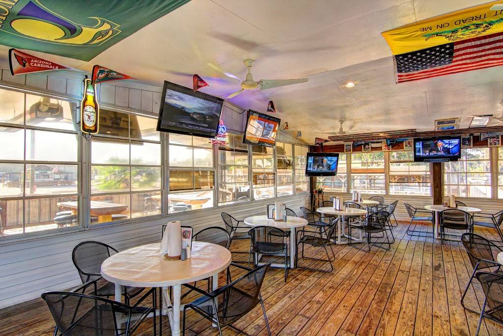 Captn Bills Backyard Grill | restaurant | 4240 Market St, Wilmington, NC 28403, USA | 9107620173 OR +1 910-762-0173