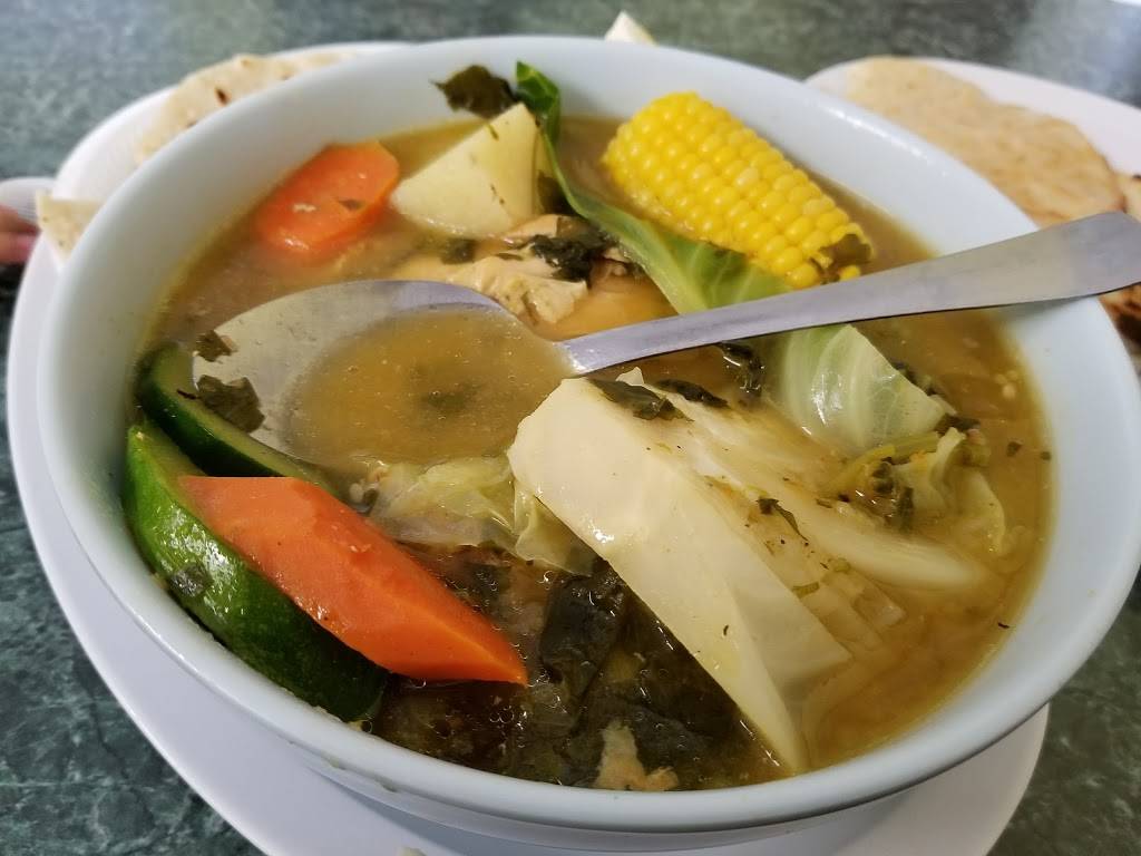 Anas Pupuseria | restaurant | 10 Hillcrest Dr, Frederick, MD 21703, USA | 3012283188 OR +1 301-228-3188