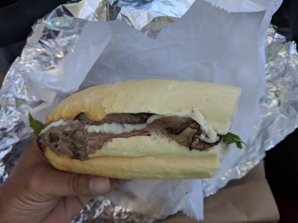 Red Rooster | restaurant | 1819 Waukegan Rd, Glenview, IL 60025, USA | 8479989504 OR +1 847-998-9504