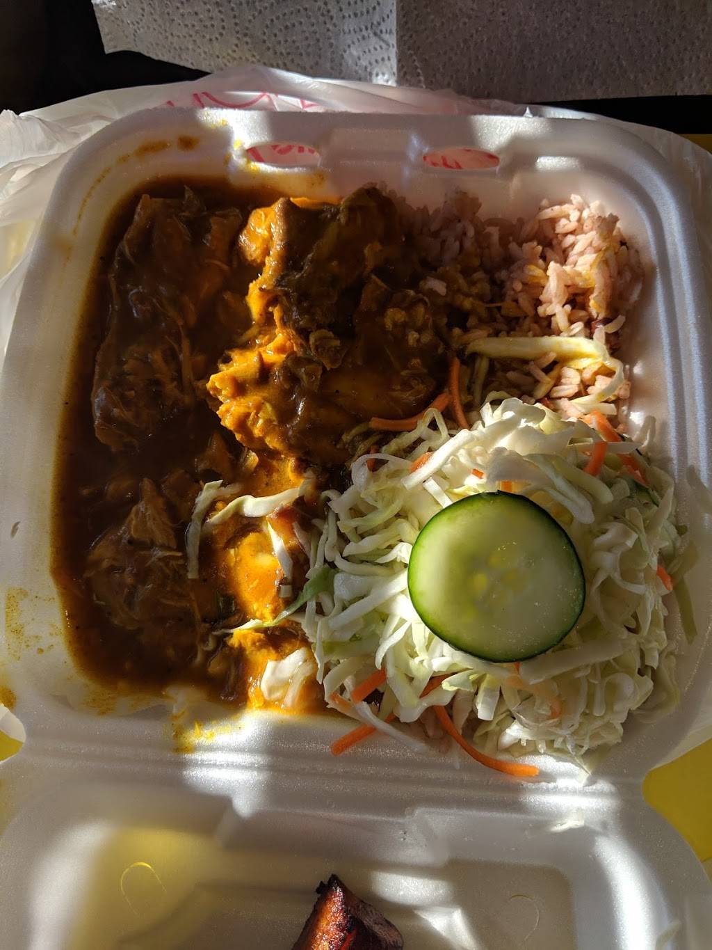 Kalypso Restaurant | restaurant | 12 Winspear Ave, Buffalo, NY 14214, USA | 7168343663 OR +1 716-834-3663