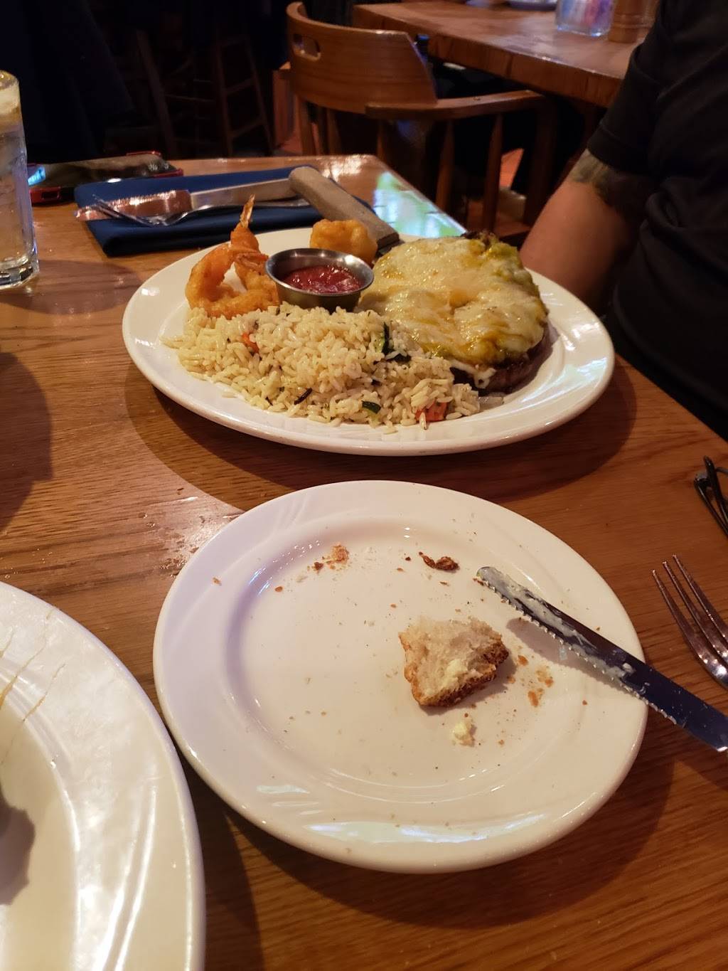 Pelicans West | restaurant | 10022 Coors Blvd NW, Albuquerque, NM 87114, USA | 5058992000 OR +1 505-899-2000