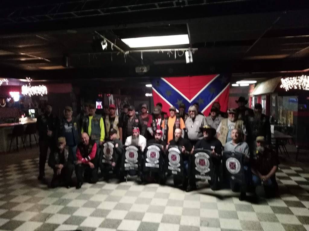 TPs Millers Bar & Grill | restaurant | 9394 Peterson Dr, Kimberly, AL 35091, USA | 2056470904 OR +1 205-647-0904