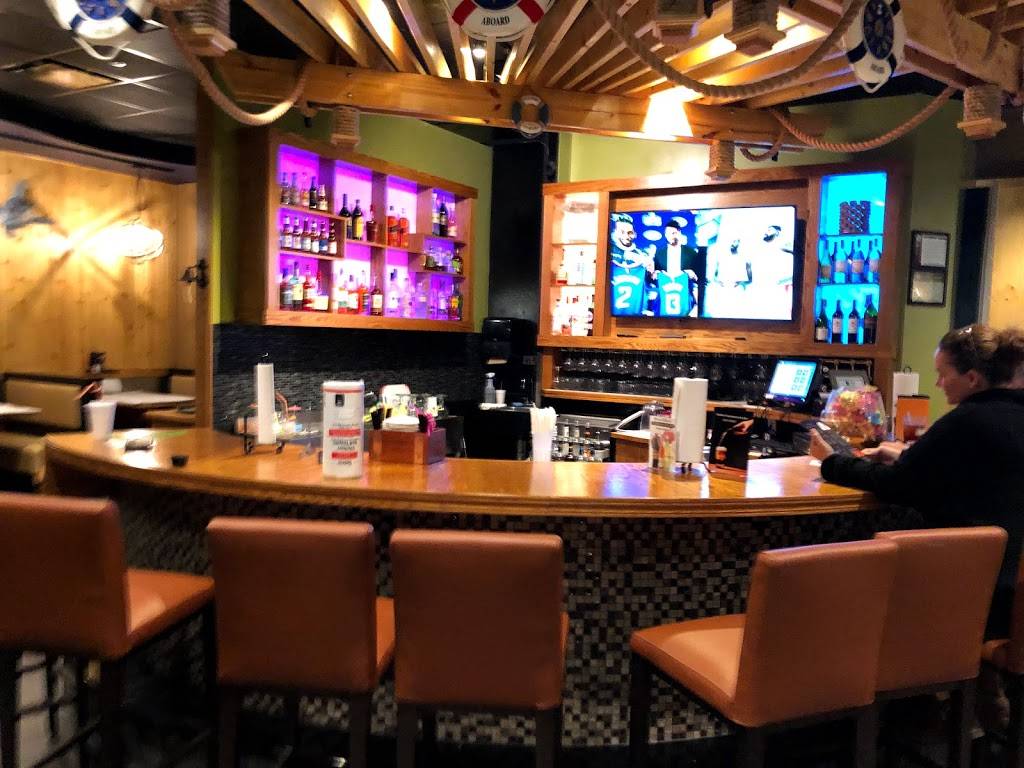 Golden Crab - Boiled Seafood & Bar | restaurant | 902 Meijer Dr, Champaign, IL 61822, USA | 2172816888 OR +1 217-281-6888