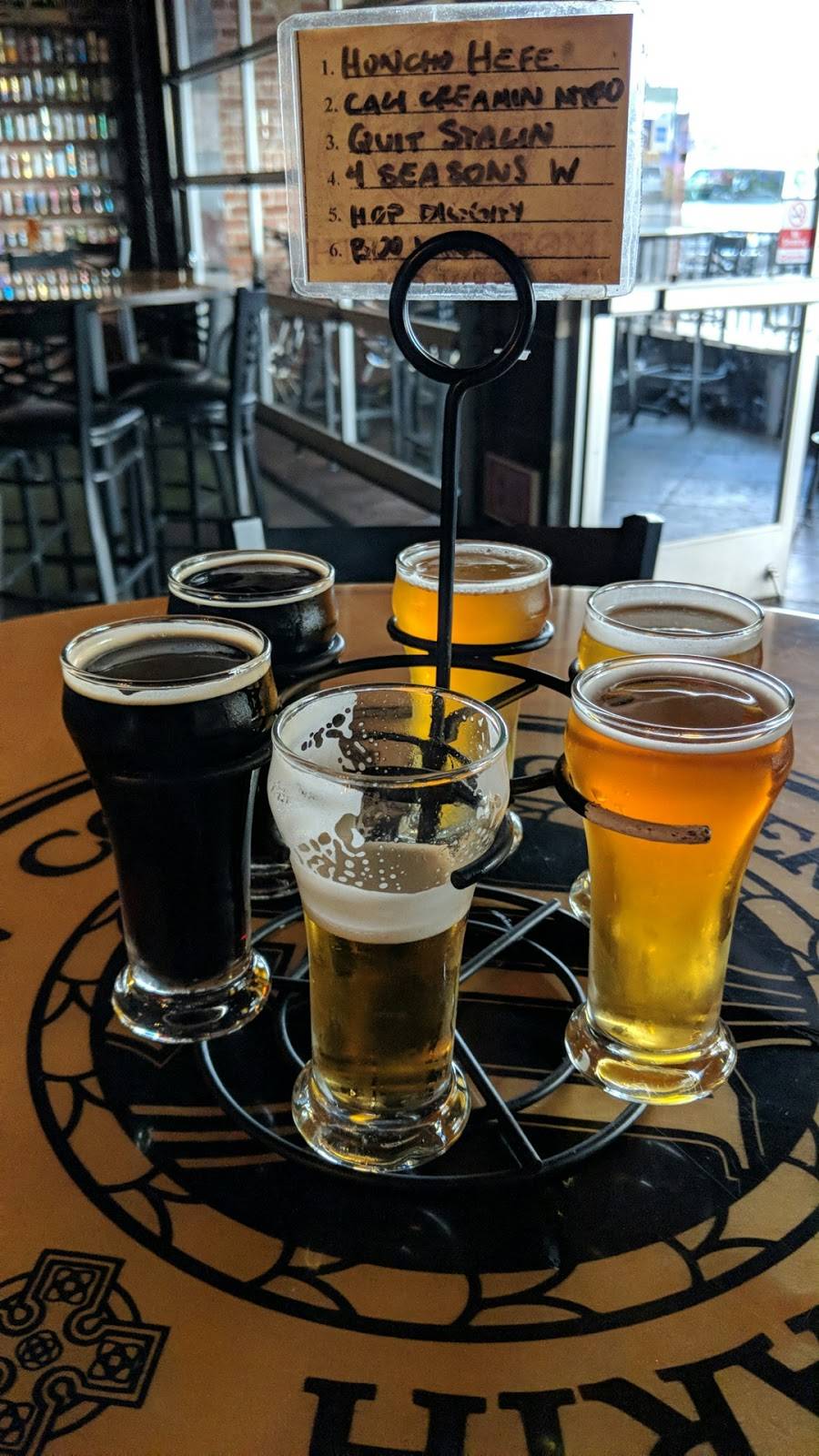 Mother Earth Tap House | restaurant | 206 Main St, Vista, CA 92084, USA | 7602953074 OR +1 760-295-3074