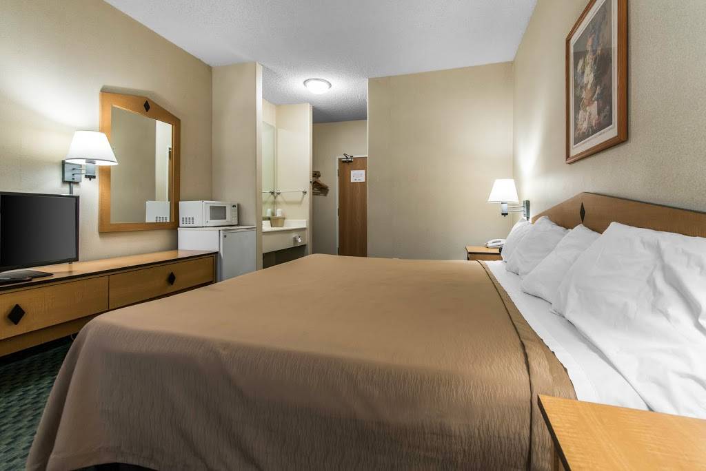 Econo Lodge Airport | restaurant | 6715 Panamint Ct, Colorado Springs, CO 80915, USA | 7196385800 OR +1 719-638-5800