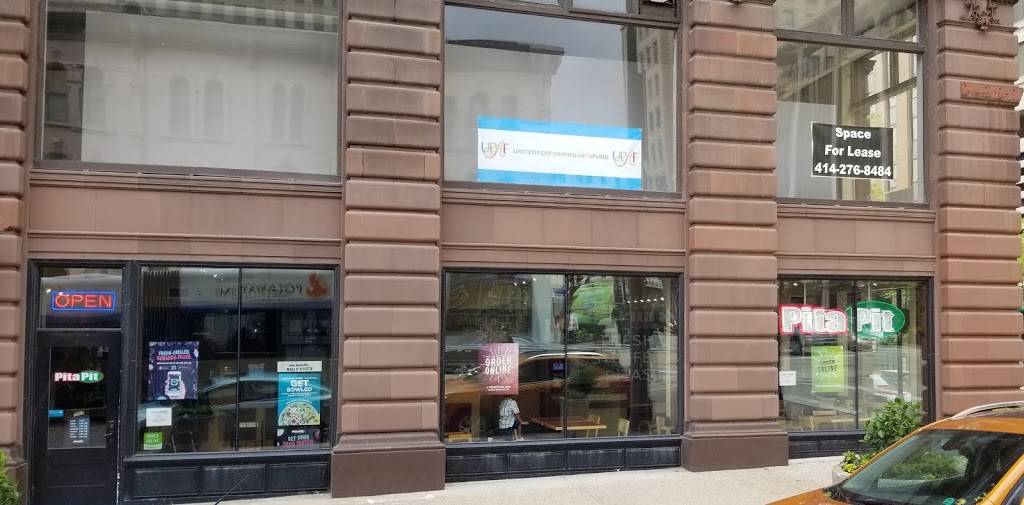 Pita Pit | restaurant | 231 E Wisconsin Ave, Milwaukee, WI 53202, USA | 4149300910 OR +1 414-930-0910