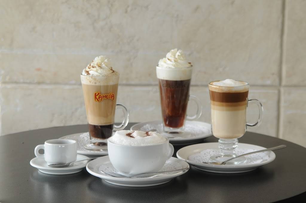 Symposium Cafe Restaurant & Lounge | restaurant | 307 Cundles Rd E, Barrie, ON L4M 0G9, Canada | 7057371818 OR +1 705-737-1818