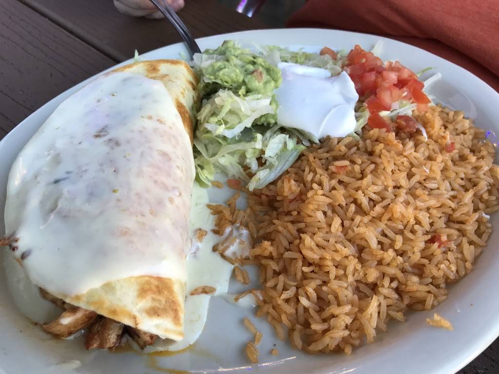 Lucianas Mexican Restaurant and Cantina | restaurant | 310 Washington St, Columbus, IN 47201, USA | 8127997223 OR +1 812-799-7223