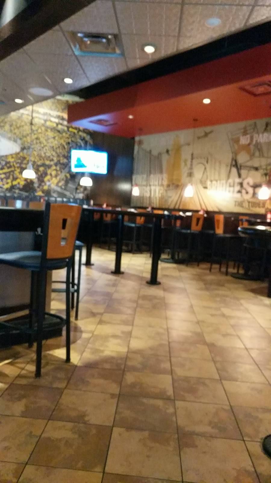 TGI Fridays | restaurant | 1027 Fifth Ave, Pittsburgh, PA 15219, USA | 4124711736 OR +1 412-471-1736