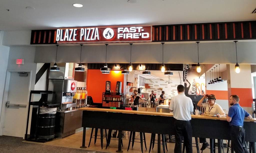 Blaze Pizza | meal takeaway | Concourse A, 3087 Terminal Dr, Hebron, KY 41048, USA | 8595687060 OR +1 859-568-7060