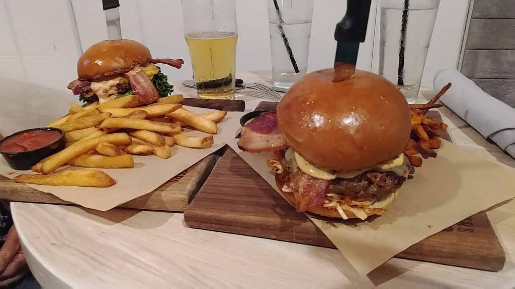 Slaters 50/50 | restaurant | 11 Pier Ave, Hermosa Beach, CA 90254, USA | 3103180180 OR +1 310-318-0180