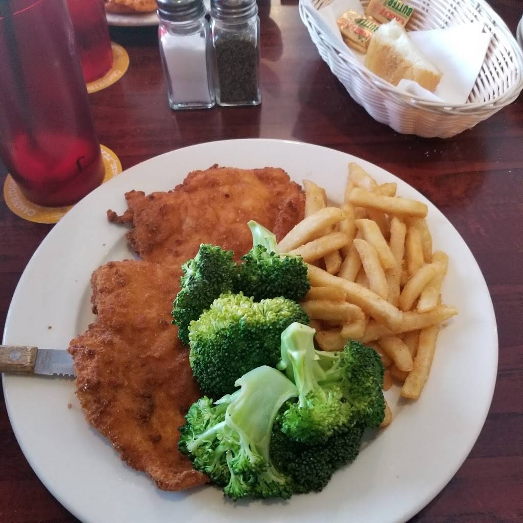 Mr Mikes Restaurant & Lounge | night club | 1149 Main St, Haverhill, MA 01830, USA | 9783735712 OR +1 978-373-5712