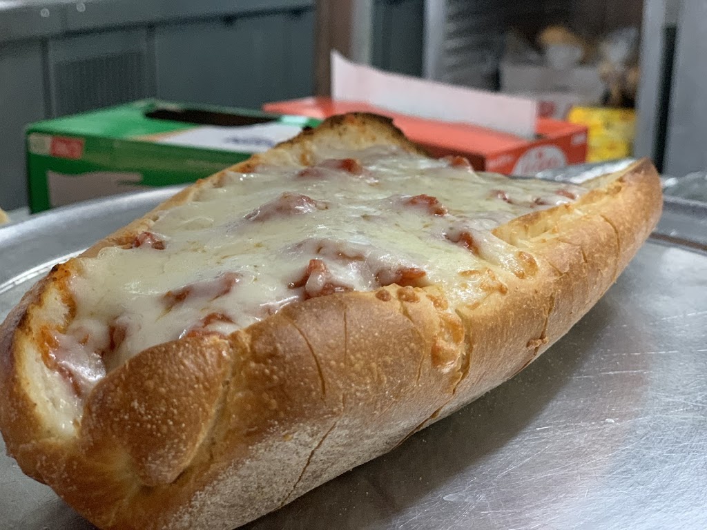 Little Italy Pizza & Pasta | restaurant | 260 Commissary Rd, Dyess AFB, TX 79607, USA | 3254002482 OR +1 325-400-2482