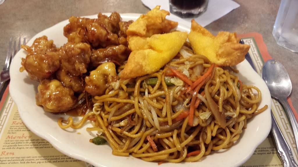 New Rose Garden Restaurant | restaurant | 1 Southville Rd, Southborough, MA 01772, USA | 5087865665 OR +1 508-786-5665