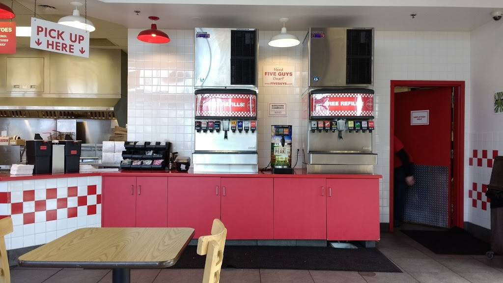 Five Guys | meal takeaway | 9257 Laguna Springs Dr, Elk Grove, CA 95758, USA | 9164789616 OR +1 916-478-9616
