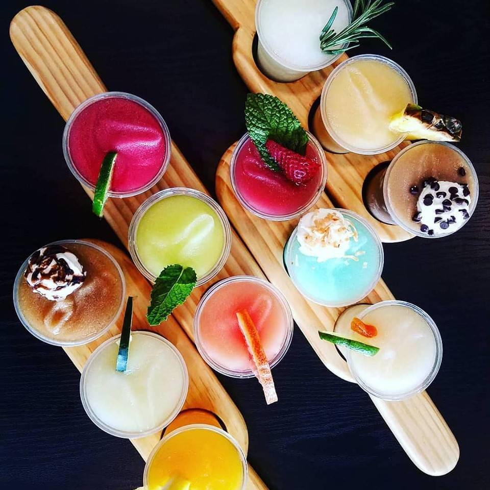 Doxie Slush | restaurant | 222 E 1st St, Hermann, MO 65041, USA | 5734863298 OR +1 573-486-3298