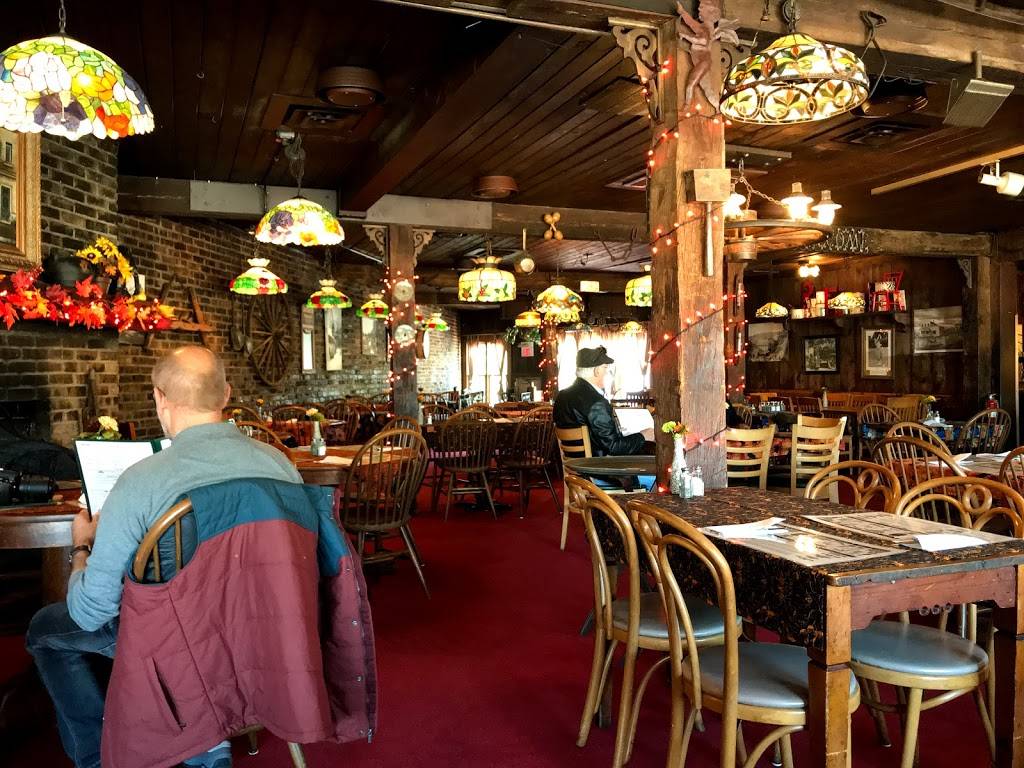 The Village Tavern | restaurant | 135 Old McHenry Rd, Long Grove, IL 60047, USA | 8476343117 OR +1 847-634-3117