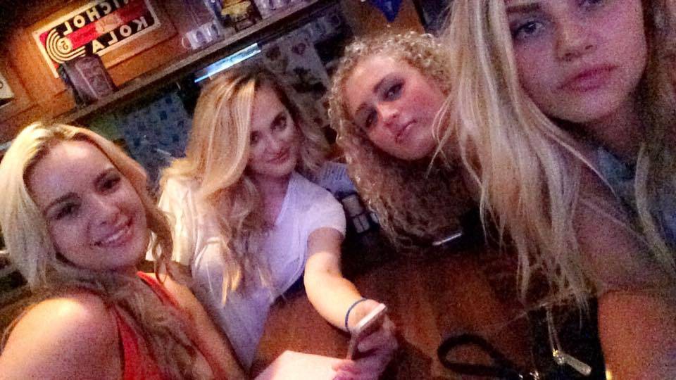 The Tavern Restaurant | restaurant | 8631 Frontier St, Longmont, CO 80504, USA | 3038335000 OR +1 303-833-5000