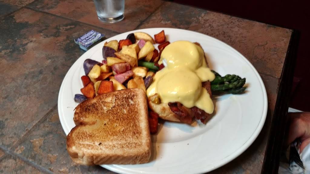 Merriland Farm Cafe | restaurant | 545 Coles Hill Rd, Wells, ME 04090, USA | 2076465040 OR +1 207-646-5040