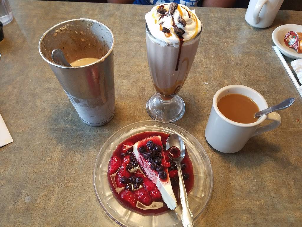 Country Kitchen Restaurant | restaurant | 7849 42nd Ave N, New Hope, MN 55427, USA | 7635372062 OR +1 763-537-2062