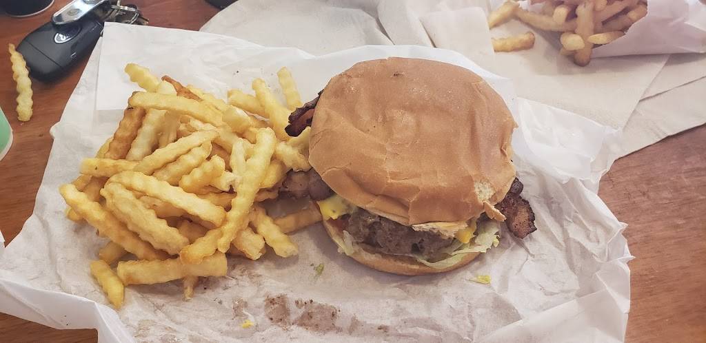 Kincaids Hamburgers | restaurant | 3124 Texas Sage Trail, Fort Worth, TX 76177, USA | 8177503200 OR +1 817-750-3200