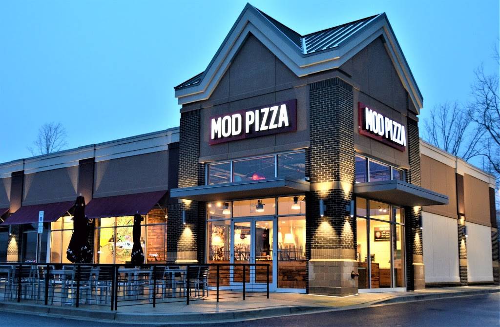 MOD Pizza | restaurant | 44940 St Andrews Church Rd, California, MD 20619, USA | 3012457590 OR +1 301-245-7590