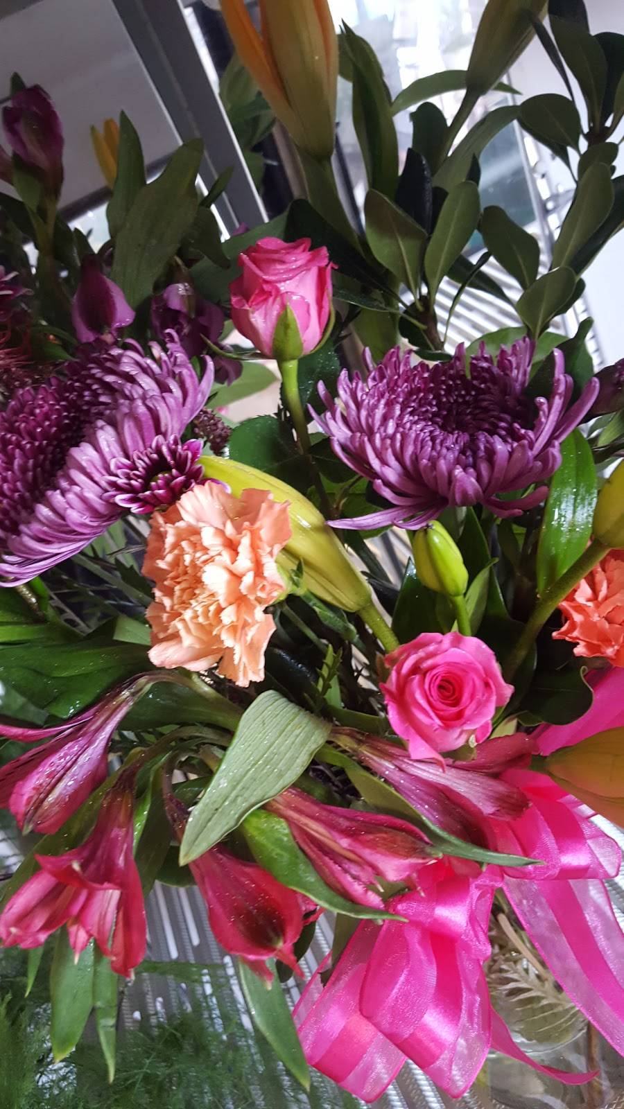 Stylish Living | restaurant | 620 G Ave, Grundy Center, IA 50638, USA | 3198243103 OR +1 319-824-3103